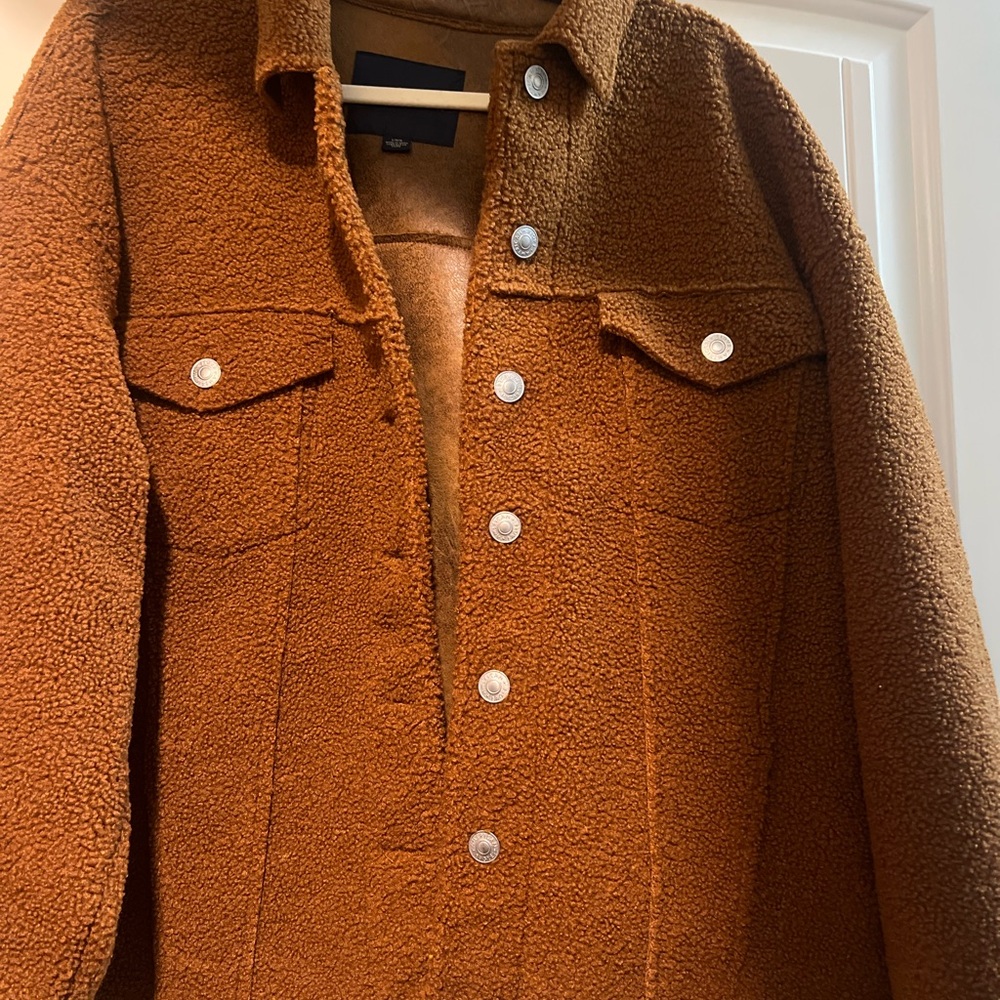 American Eagle Outfitters Women’s Tan Sherpa Jacket